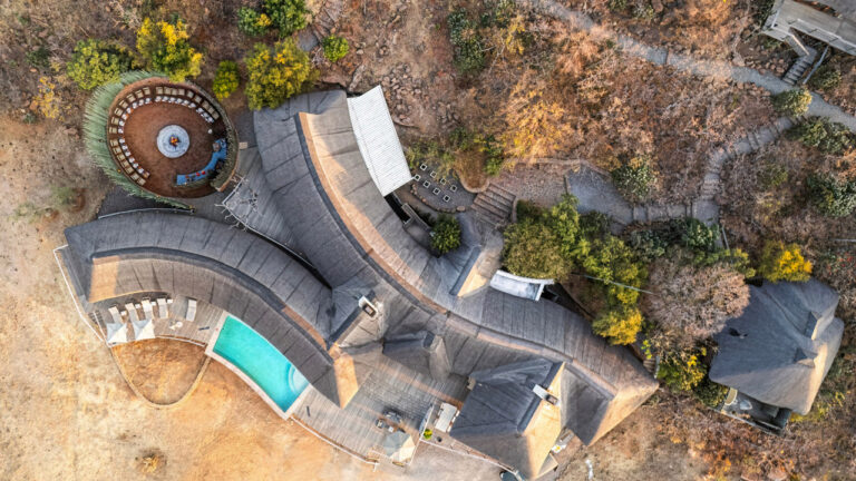 y-associates-projects-modunela-lodge-main-area-welgevonden-1